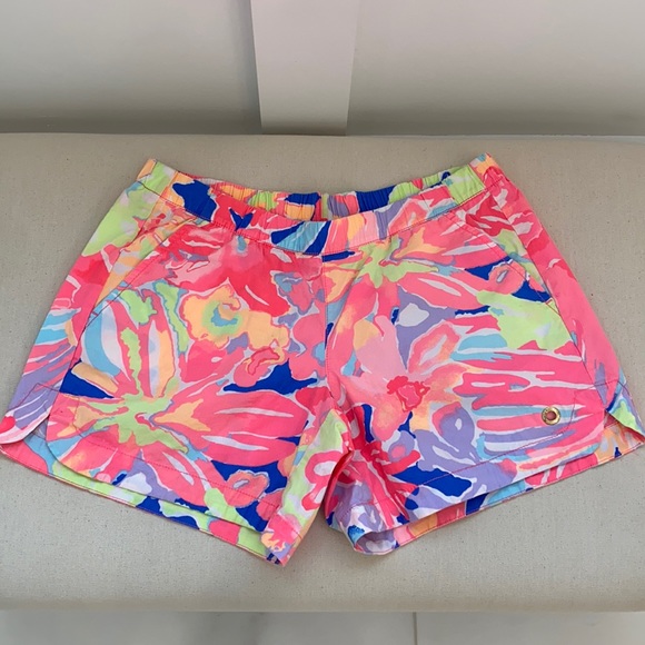 Lilly Pulitzer Pants - Lilly Pulitzer ocean view board shorts